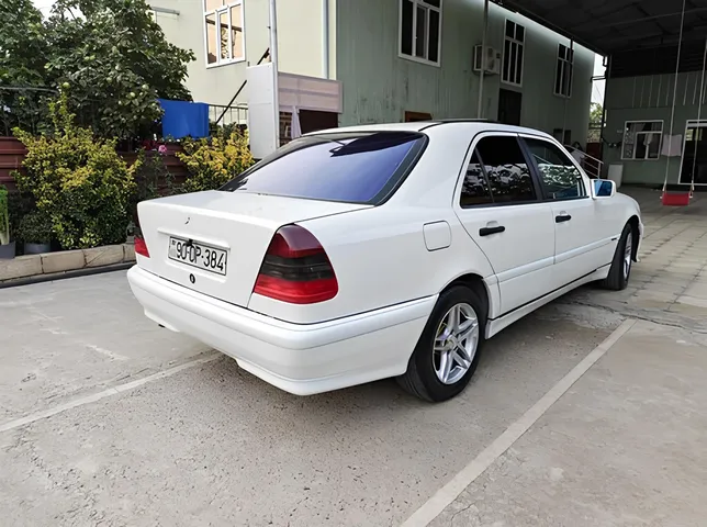 Mercedes C 180, 1.8 L, 1997 i̇l, 411 000 km, Biləsuvar - Qiymət: 9 000 ₼ - Tunel.az