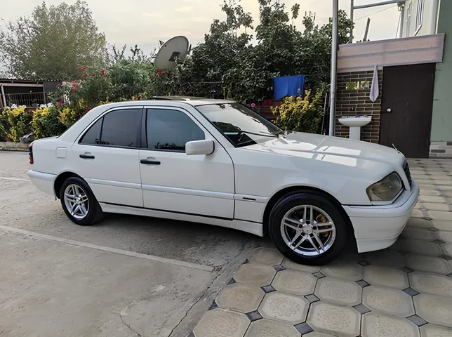 Mercedes C 180, 1.8 L, 1997 i̇l, 411 000 km, Biləsuvar - Qiymət: 9 000 ₼ - Tunel.az
