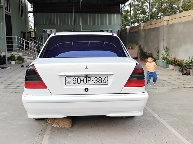 Mercedes C 180, 1.8 L, 1997 i̇l, 411 000 km, Biləsuvar - Qiymət: 9 000 ₼ - Tunel.az