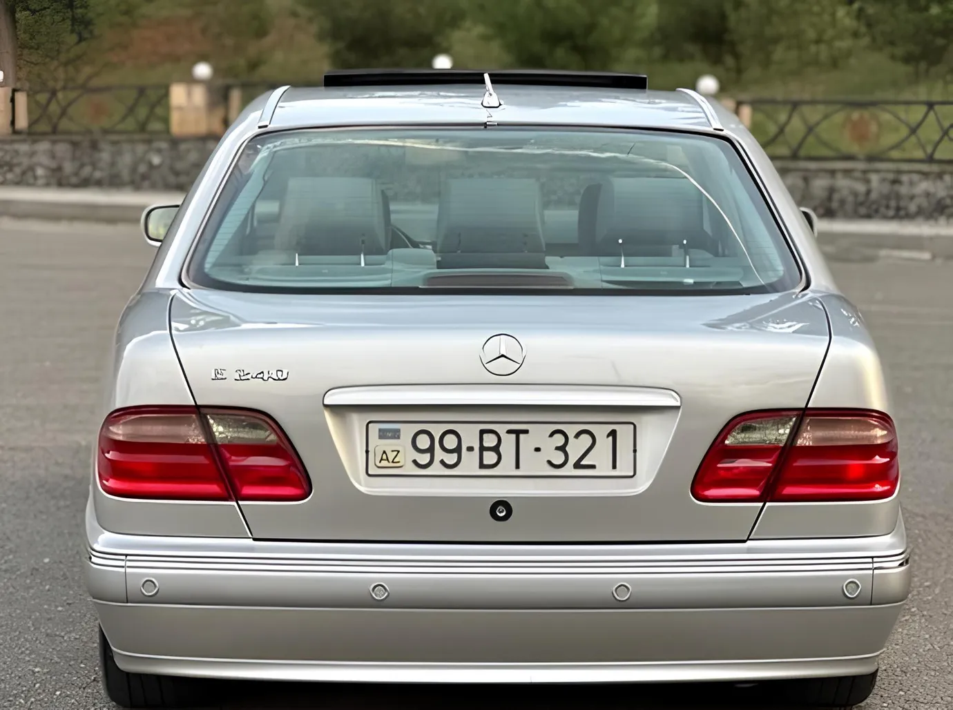 Mercedes E 240, 2.4 L, 2000 i̇l, 288 000 km, İsmayıllı - Qiymət: 17 000 ₼ - Tunel.az