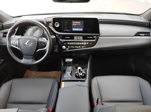 Lexus ES 300h, 2.5 L, 2023 год, 48 000 km, Баку - Цена: 69 800 ₼ - Tunel.az