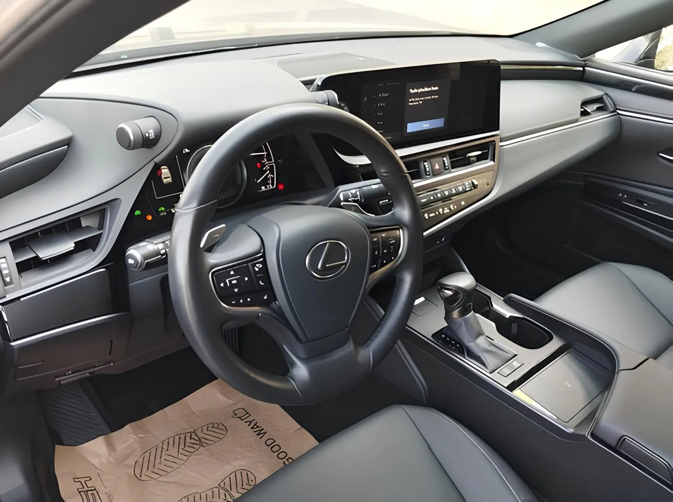 Lexus ES 300h, 2.5 L, 2023 год, 48 000 km, Баку - Цена: 69 800 ₼ - Tunel.az