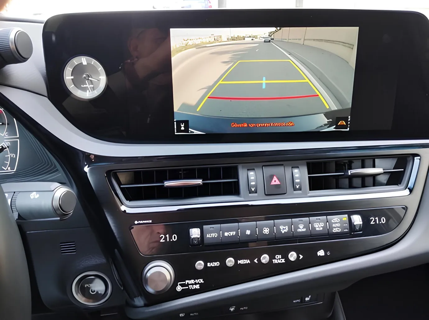Lexus ES 300h, 2.5 L, 2023 год, 48 000 km, Баку - Цена: 69 800 ₼ - Tunel.az