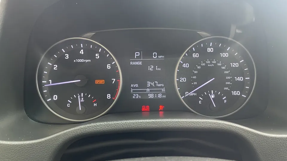 Hyundai Elantra, 2.0 L, 2017 წელი, 98 000 mil, Baku - ფასი: 21 400 ₼ - Tunel.az
