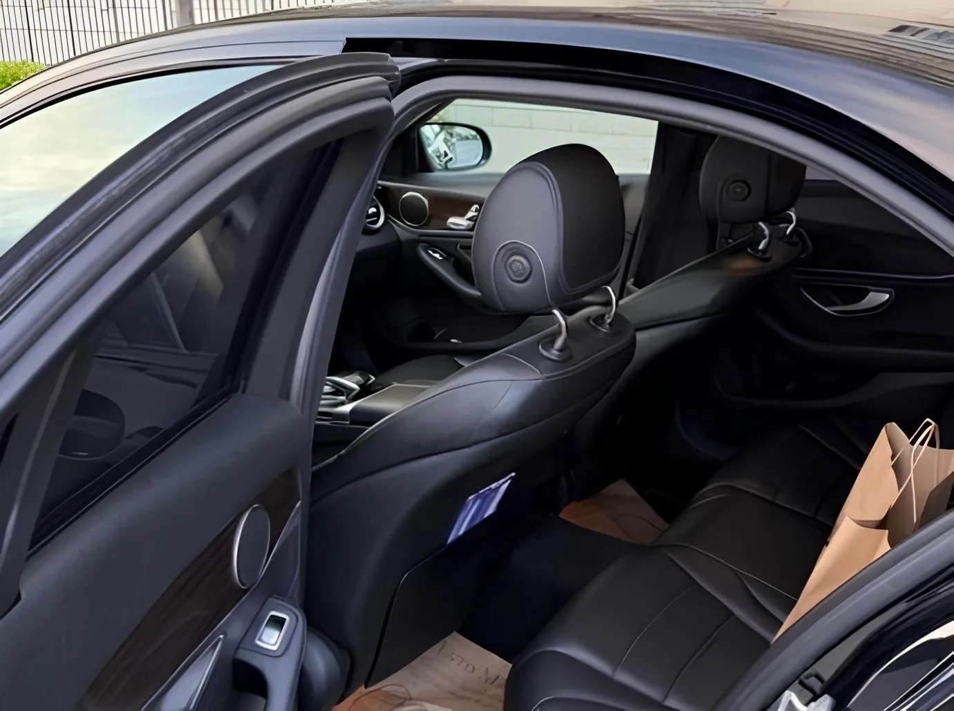 Mercedes C 300, 2.0 L, 2015 year, 225 000 km, Baku - Price: 30 600 ₼ - Tunel.az