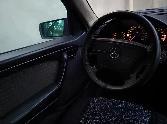 Mercedes C 180, 1.8 L, 1995 year, 356 780 km, Baku - Price: 6 900 ₼ - Tunel.az