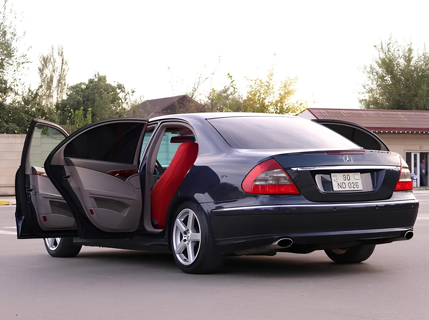 Mercedes E 240, 2.6 L, 2003 i̇l, 345 000 km, İmişli - Qiymət: 16 000 ₼ - Tunel.az