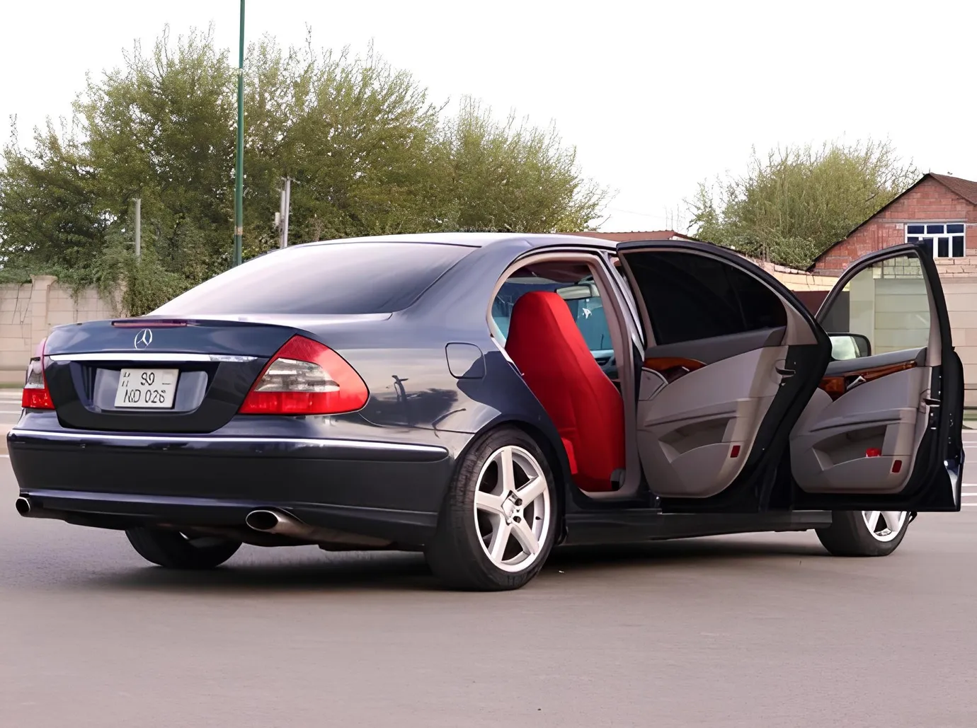 Mercedes E 240, 2.6 L, 2003 i̇l, 345 000 km, İmişli - Qiymət: 16 000 ₼ - Tunel.az