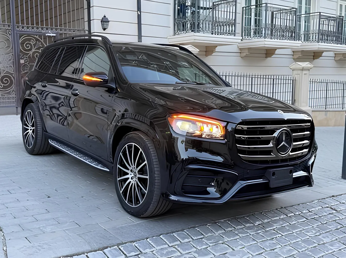 Mercedes GLS 450 4MATIC, 3.0 L, 2025 i̇l, 8 000 km, Bakı - Qiymət: 184 450 ₼ - Tunel.az