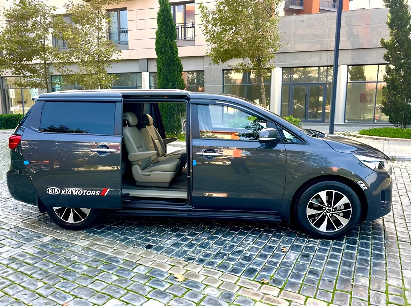 Kia Carnival, 2.2 L, 2016 жыл, 191 000 km, Baku - Баасы: 27 600 ₼ - Tunel.az