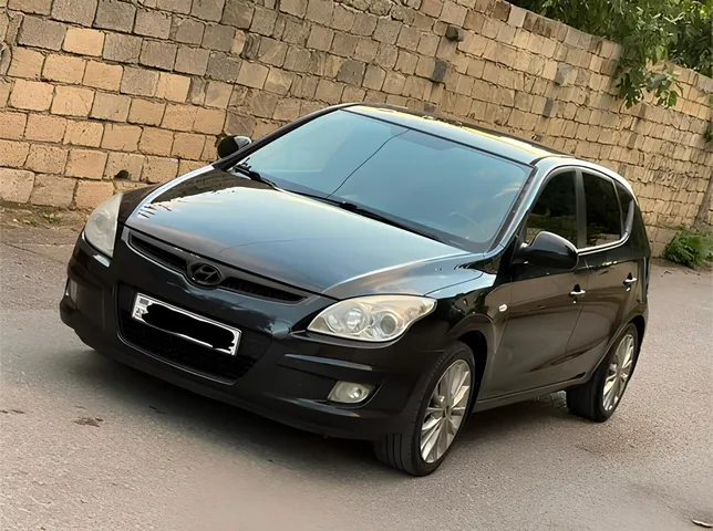 Hyundai i30, 1.4 L, 2010 سنة, 190 820 km, Baku - السعر: 13 500 ₼ - Tunel.az