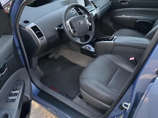 Toyota Prius, 1.5 L, 2006 წელი, 228 182 km, Baku - ფასი: 12 500 ₼ - Tunel.az