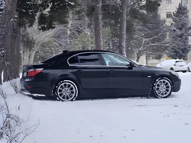 BMW 525, 2.5 L, 2006 год, 293 300 km, Баку - Цена: 16 700 ₼ - Tunel.az