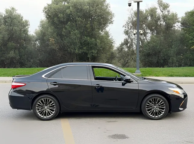 Toyota Camry, 2.5 L, 2015 год, 175 000 km, Баку - Цена: 21 300 ₼ - Tunel.az