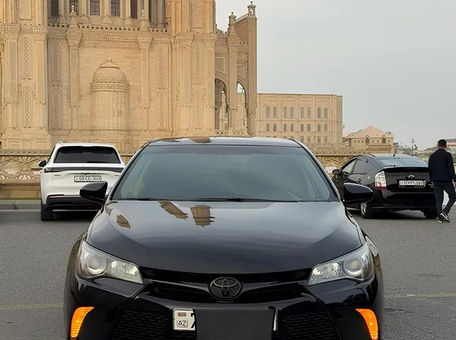 Toyota Camry, 2.5 L, 2015 год, 175 000 km, Баку - Цена: 21 300 ₼ - Tunel.az
