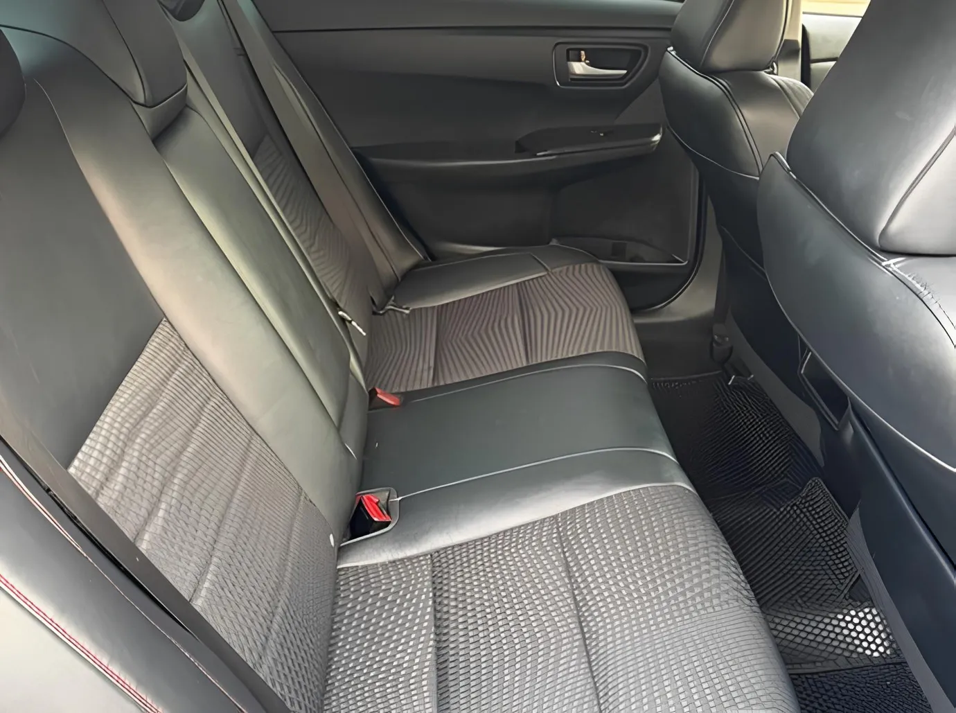Toyota Camry, 2.5 L, 2015 год, 175 000 km, Баку - Цена: 21 300 ₼ - Tunel.az
