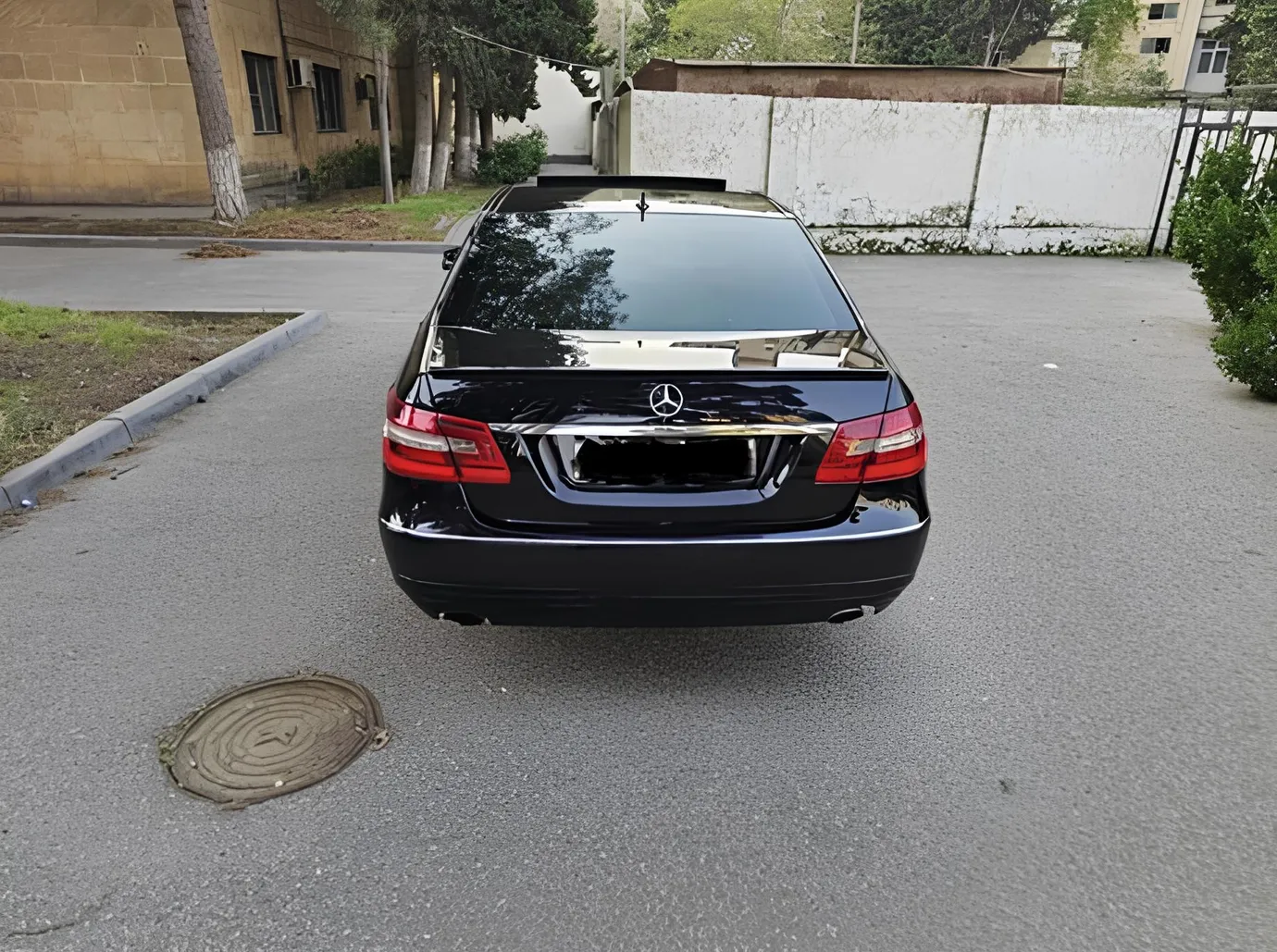 Mercedes E 350 4MATIC, 3.5 L, 2010 year, 325 846 km, Baku - Price: 19 800 ₼ - Tunel.az