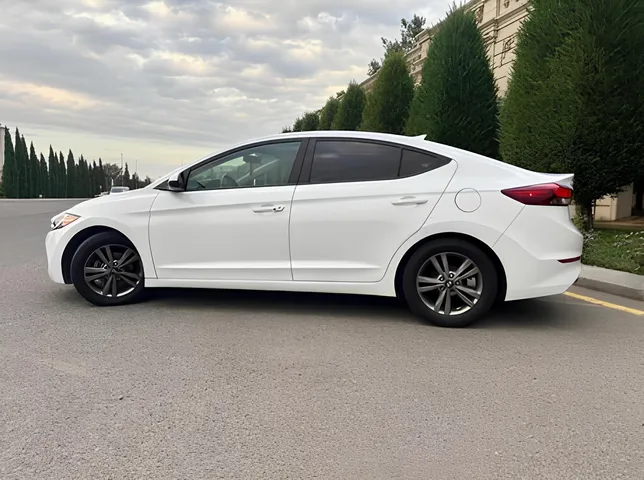 Hyundai Elantra, 2.0 L, 2016 year, 130 000 km, Ganja - Price: 20 500 ₼ - Tunel.az