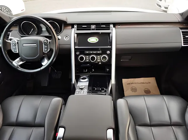 Land Rover Discovery, 3.0 L, 2017 год, 143 000 km, Баку - Цена: 48 450 ₼ - Tunel.az