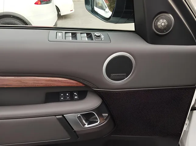 Land Rover Discovery, 3.0 L, 2017 год, 143 000 km, Баку - Цена: 48 450 ₼ - Tunel.az