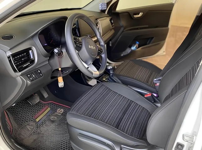 Kia Stonic, 1.4 L, 2023 baujahr, 60 000 km, Baku - Preis: 29 000 ₼ - Tunel.az