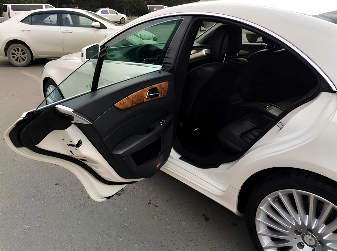 Mercedes CLS 350, 3.5 L, 2012 i̇l, 205 000 km, Bakı - Qiymət: 35 500 ₼ - Tunel.az
