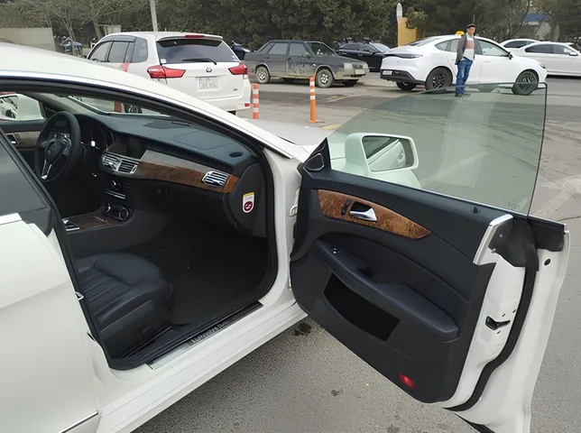 Mercedes CLS 350, 3.5 L, 2012 i̇l, 205 000 km, Bakı - Qiymət: 35 500 ₼ - Tunel.az