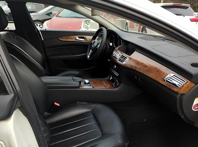 Mercedes CLS 350, 3.5 L, 2012 i̇l, 205 000 km, Bakı - Qiymət: 35 500 ₼ - Tunel.az