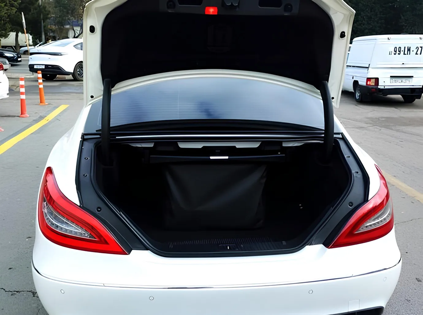Mercedes CLS 350, 3.5 L, 2012 i̇l, 205 000 km, Bakı - Qiymət: 35 500 ₼ - Tunel.az