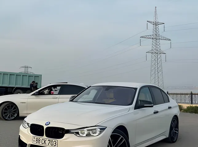 BMW 330, 2.0 L, 2016 i̇l, 265 000 km, Bakı - Qiymət: 21 800 ₼ - Tunel.az