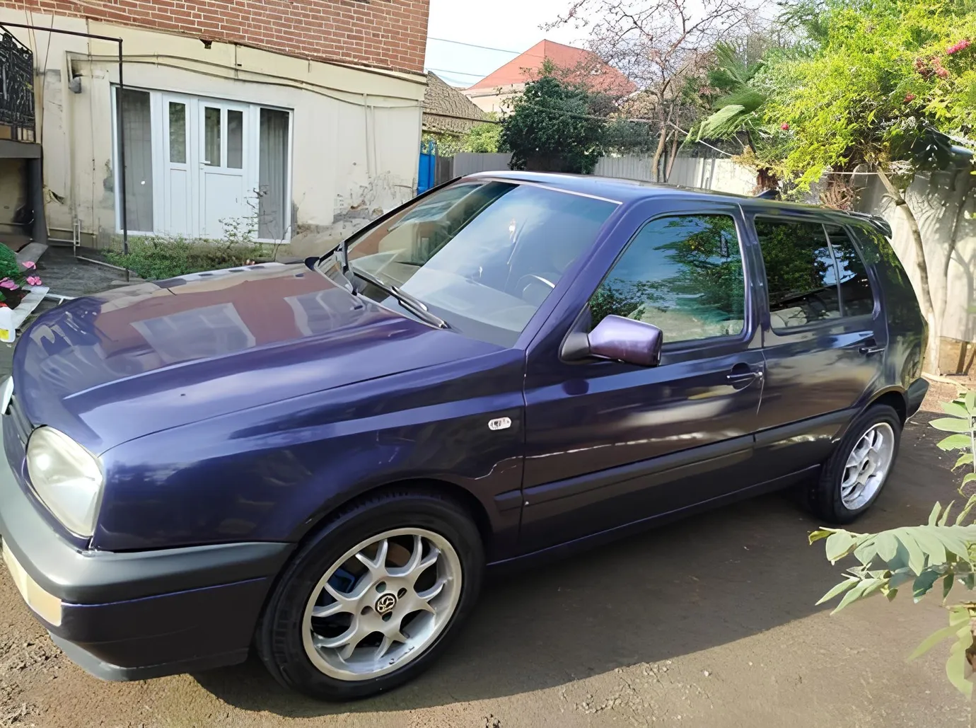 Volkswagen Golf, 2.0 L, 1998 год, 340 000 km, Ленкорань - Цена: 3 900 ₼ - Tunel.az