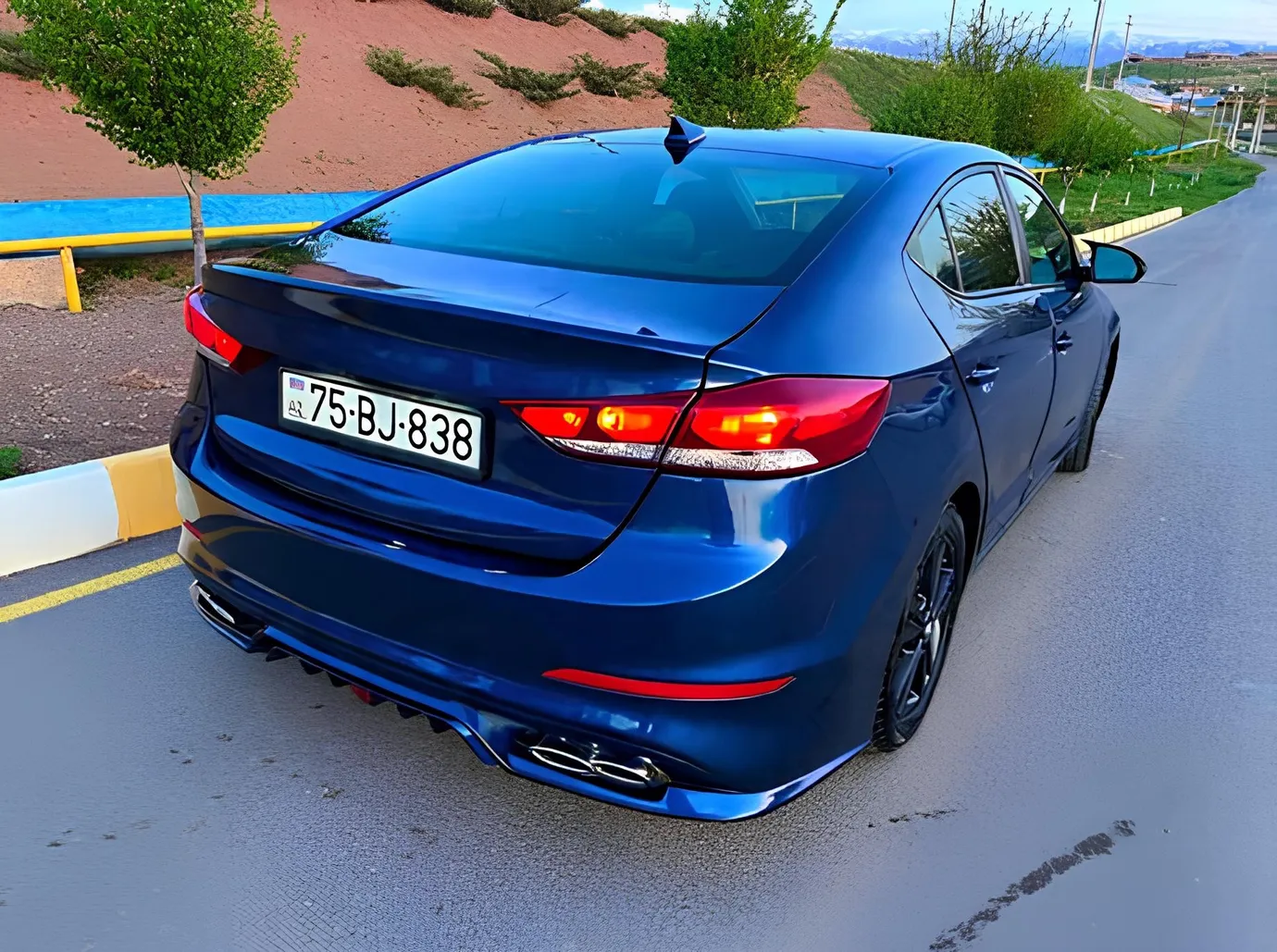 Hyundai Avante, 2.0 L, 2016 год, 230 136 km, Нахичевань - Цена: 20 000 ₼ - Tunel.az