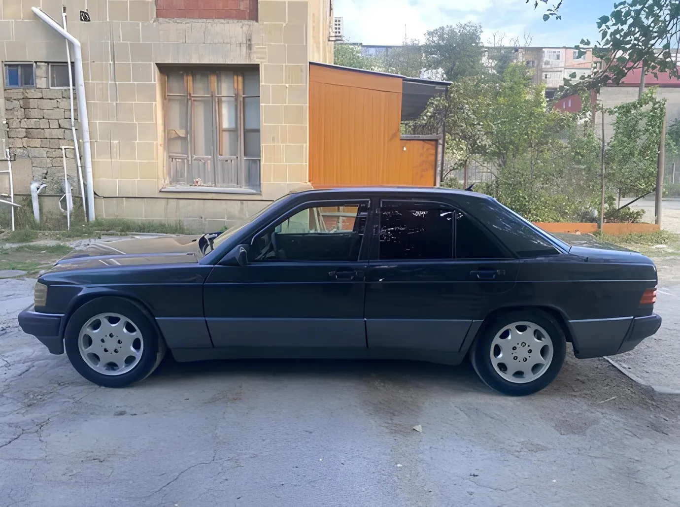 Mercedes 190, 2.0 L, 1989 год, 520 000 km, Баку - Цена: 4 800 ₼ - Tunel.az