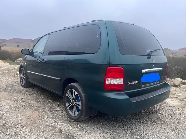 Kia Carnival, 2.5 L, 2004 жыл, 285 000 km, Sumgayit - Баасы: 7 000 ₼ - Tunel.az