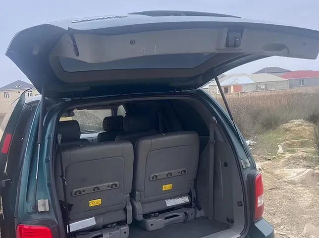 Kia Carnival, 2.5 L, 2004 жыл, 285 000 km, Sumgayit - Баасы: 7 000 ₼ - Tunel.az