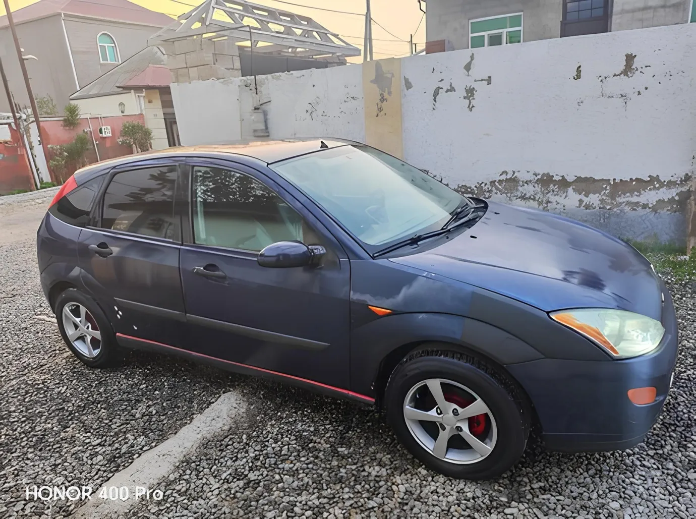 Ford Focus, 1.4 L, 1999 жазыңыз жыл, 381 000 km, Baku - Бағасы: 4 400 ₼ - Tunel.az