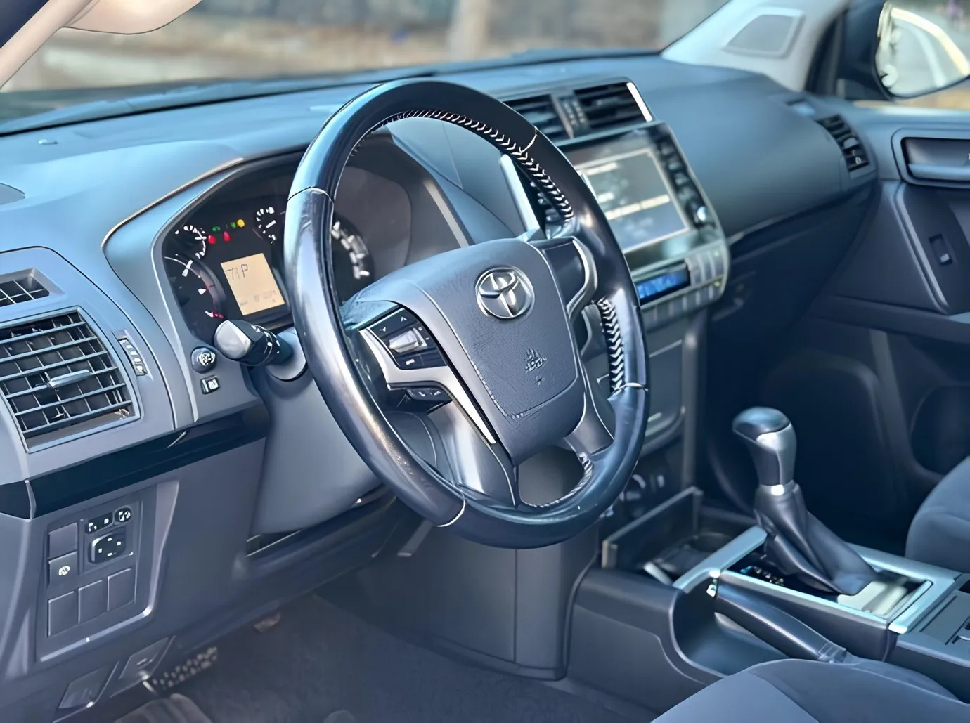 Toyota Land Cruiser Prado, 2.7 L, 2022 year, 181 339 km, Baku - Price: 64 900 ₼ - Tunel.az
