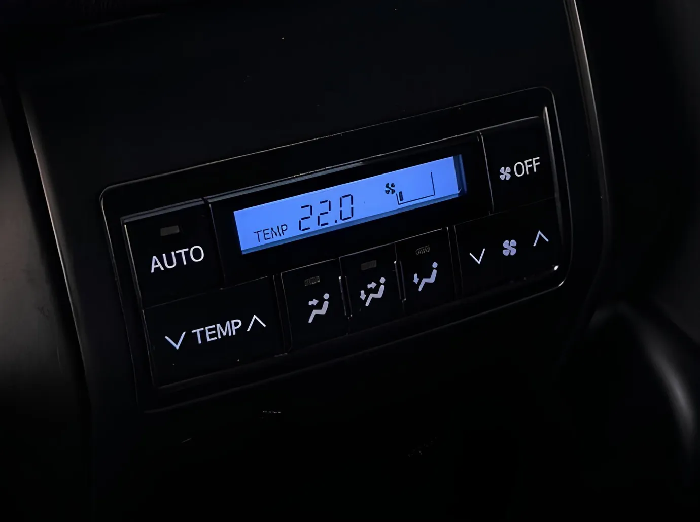 Toyota Land Cruiser Prado, 2.7 L, 2022 year, 181 339 km, Baku - Price: 64 900 ₼ - Tunel.az