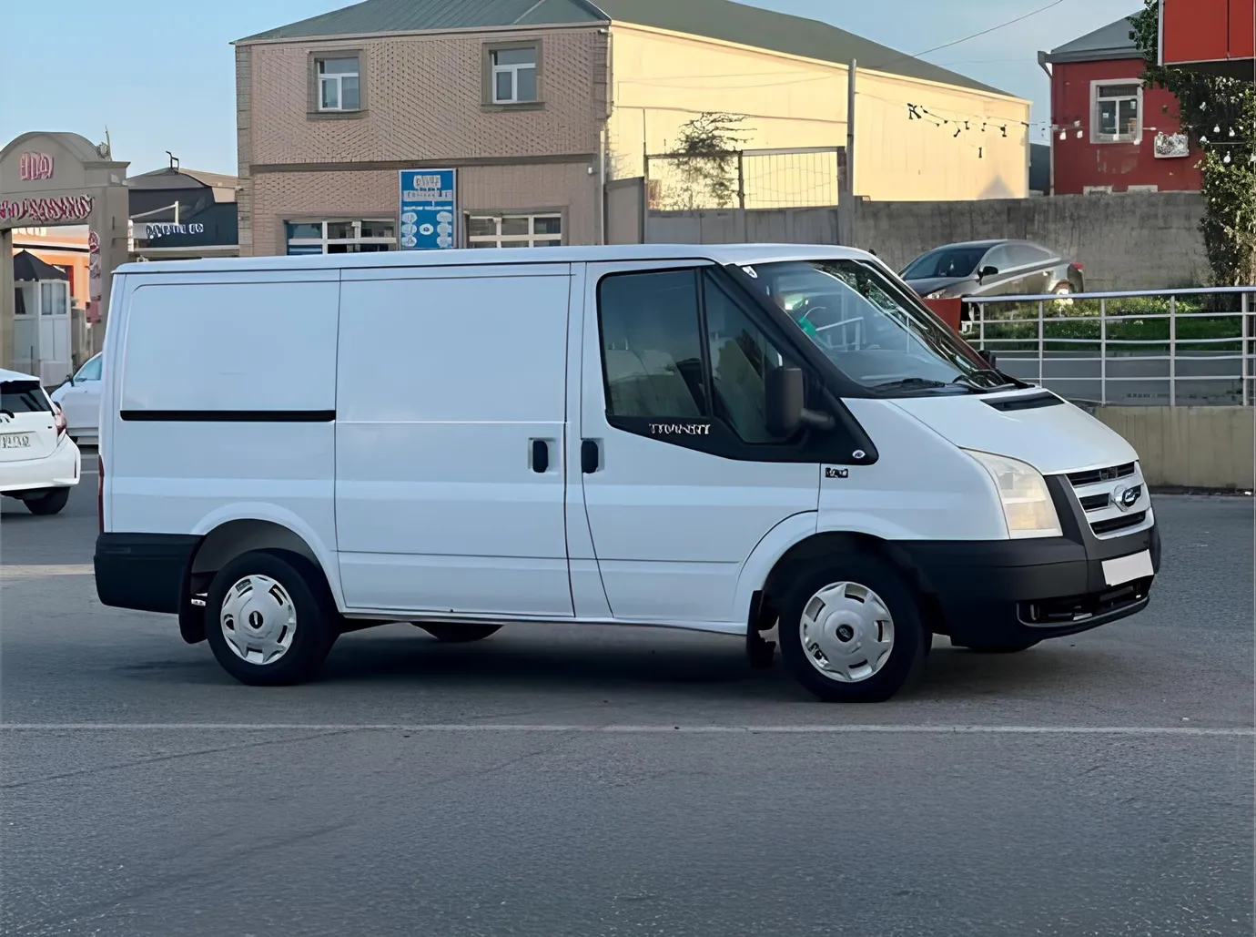 Ford Transit, 2.2 L, 2010 год, 185 000 km, Баку - Цена: 17 800 ₼ - Tunel.az