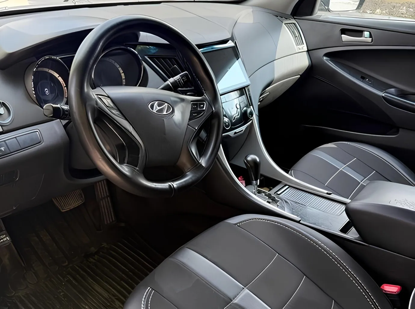 Hyundai Sonata, 2.0 L, 2011 year, 386 000 km, Kurdamir - Price: 17 500 ₼ - Tunel.az