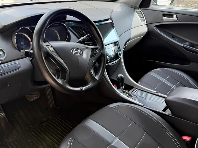 Hyundai Sonata, 2.0 L, 2011 year, 386 000 km, Kurdamir - Price: 17 500 ₼ - Tunel.az