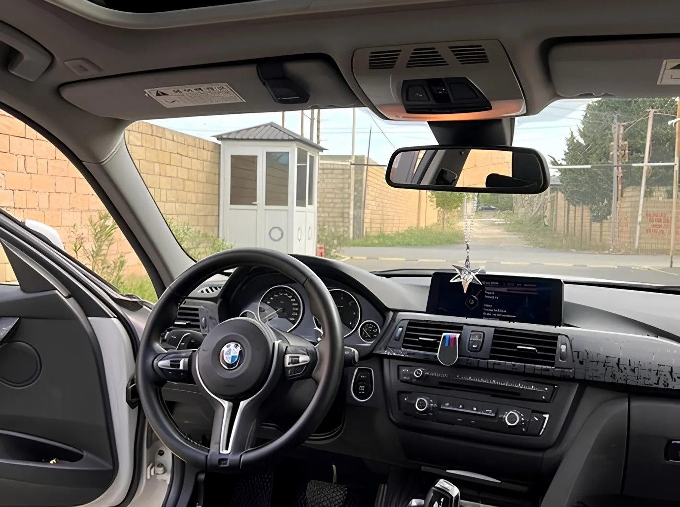 BMW 320, 2.0 L, 2015 year, 219 200 km, Baku - Price: 27 500 ₼ - Tunel.az