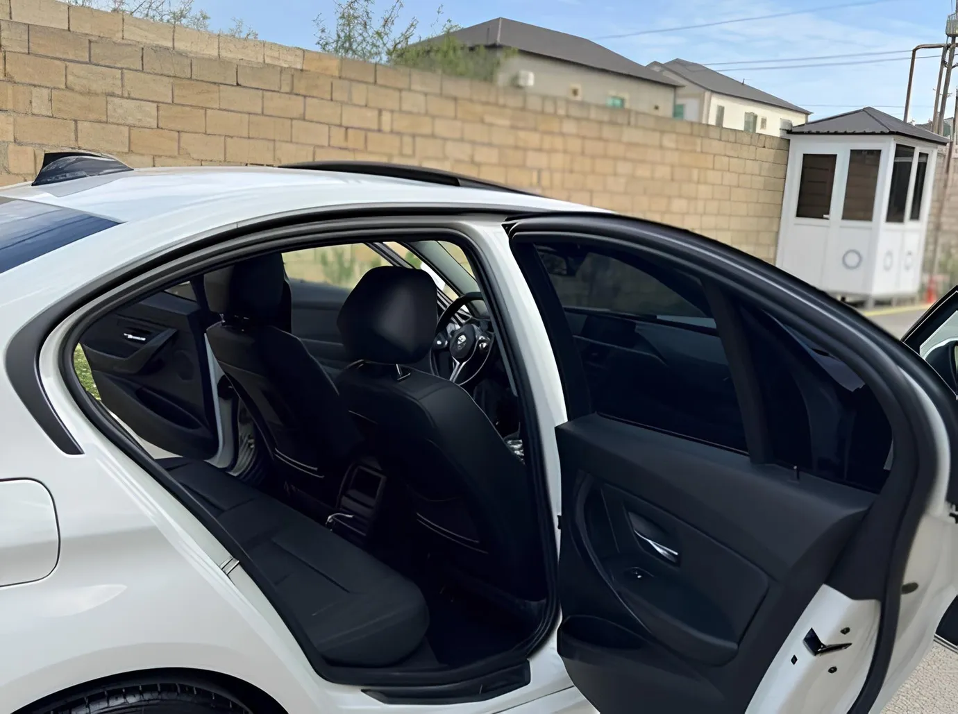 BMW 320, 2.0 L, 2015 year, 219 200 km, Baku - Price: 27 500 ₼ - Tunel.az