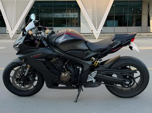 Honda CBR650R, 2.2 L, 2019 i̇l, 11 600 km, Bakı - Qiymət: 18 900 ₼ - Tunel.az
