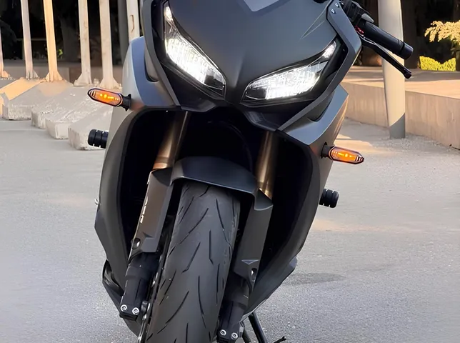 Honda CBR650R, 2.2 L, 2019 i̇l, 11 600 km, Bakı - Qiymət: 18 900 ₼ - Tunel.az