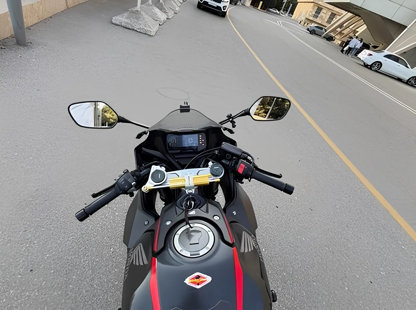 Honda CBR650R, 2.2 L, 2019 i̇l, 11 600 km, Bakı - Qiymət: 18 900 ₼ - Tunel.az