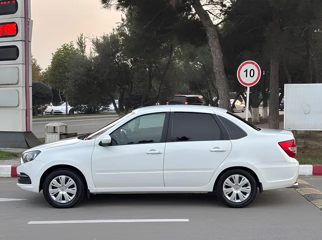 LADA (VAZ) Granta, 1.6 L, 2019 წელი, 120 600 km, Sumgayit - ფასი: 12 200 ₼ - Tunel.az