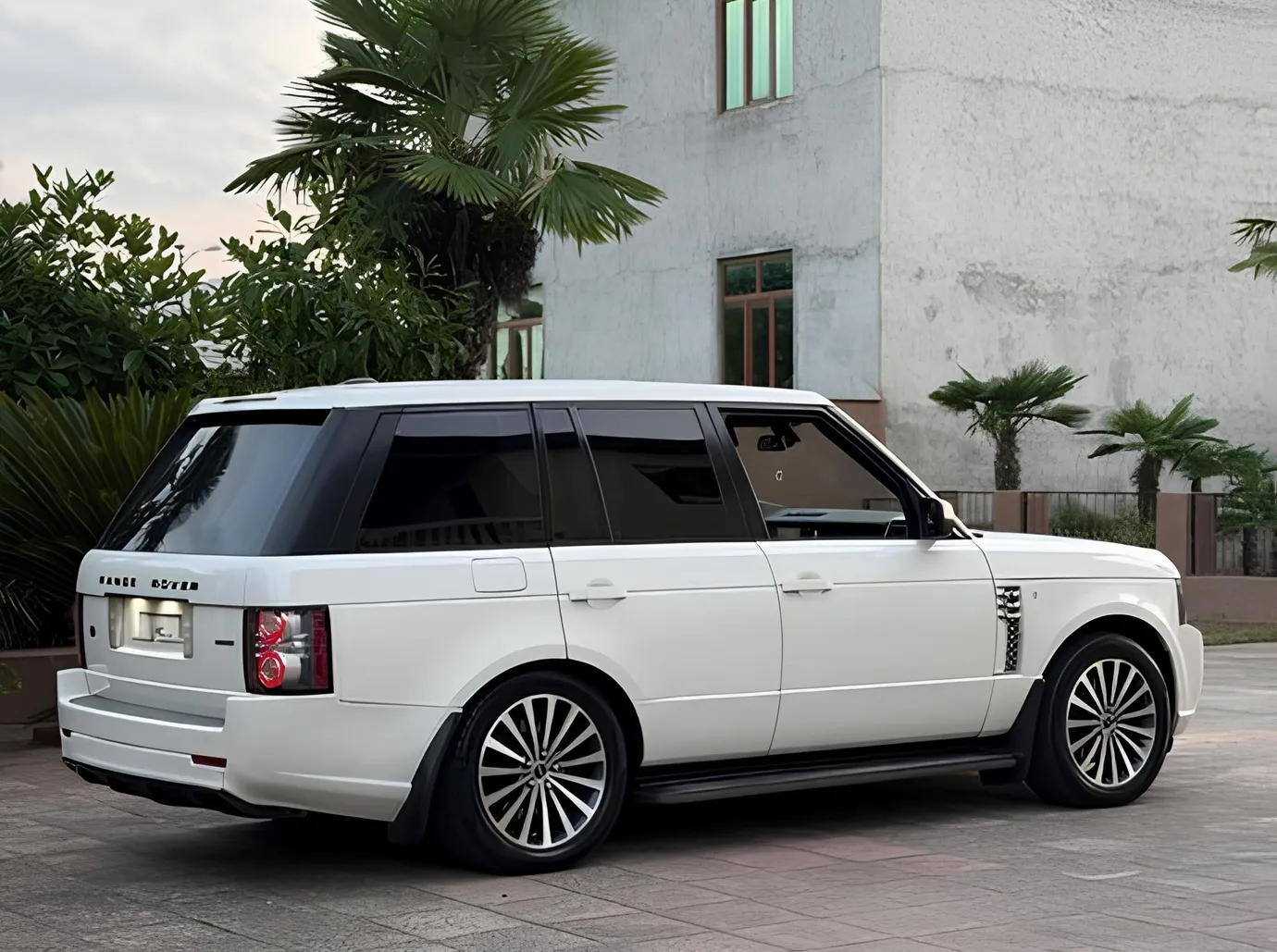 Land Rover Range Rover, 4.2 L, 2008 year, 179 538 km, Baku - Price: 24 500 ₼ - Tunel.az