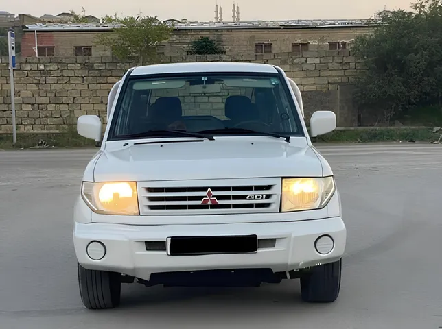 Mitsubishi Pajero io, 1.8 L, 1999 año, 250 000 km, Baku - Precio: 6 700 ₼ - Tunel.az