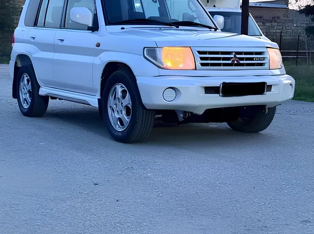 Mitsubishi Pajero io, 1.8 L, 1999 año, 250 000 km, Baku - Precio: 6 700 ₼ - Tunel.az